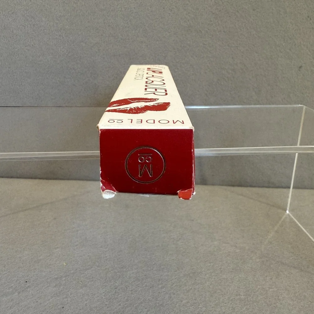 Model Co Lip Lacquer Liquid Lipstick - Fire Red - NIB New‎ in Box